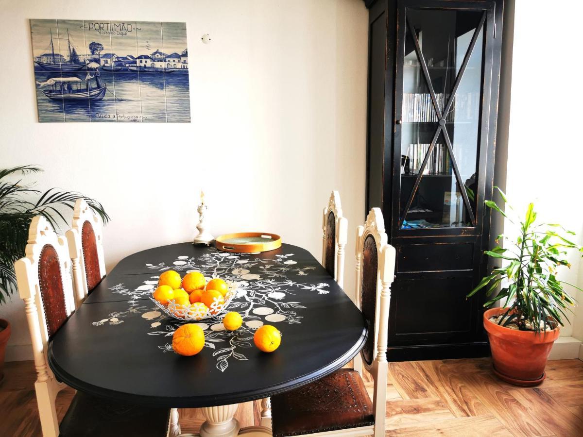 פורטימאו Charming Portuguese Style Apartment, For Rent "Vida A Portuguesa", "Gaivota" Alojamento Local מראה חיצוני תמונה